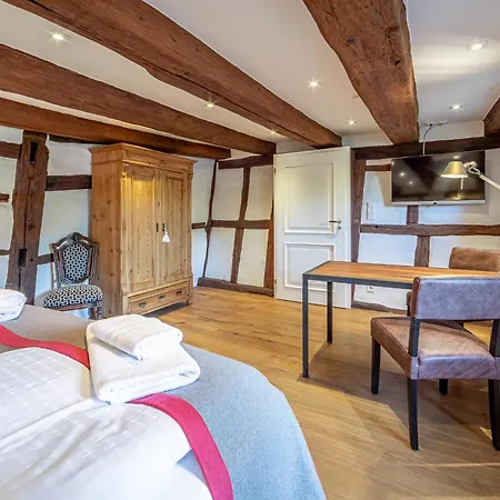 Daire Oberstaader Galerie